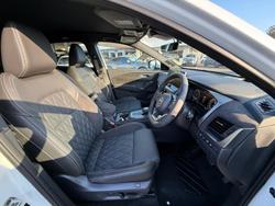 2025 Nissan QASHQAI Ti-L J12 MY25 Pearl White with Onyx Black Roof