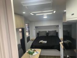 2025 Goldstream 2050 Bunk Platinum Adventure 20'5