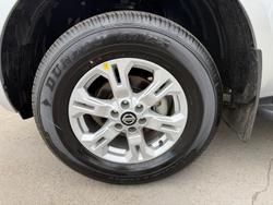 2024 Nissan Navara ST D23 MY24 4X4 Dual Range Brilliant Silver