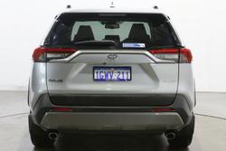 2019 Toyota
RAV4 Cruiser