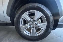 2022 Toyota
                RAV4 GX