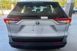 2022 Toyota
                RAV4 GX