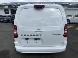 2024 Peugeot Partner Premium