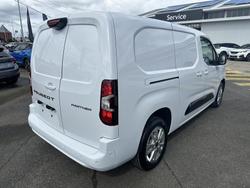 2024 Peugeot Partner Premium