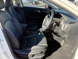 2024 Kia Cerato Sport+ BD MY24 Clear White