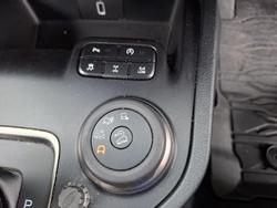 2021 Ford
                Everest Trend