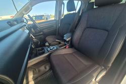 2018 Toyota Hilux SR