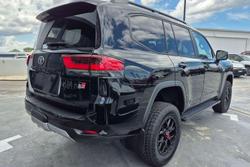 2023 Toyota Landcruiser GR Sport