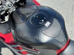 2024 Kawasaki Ninja ZX-14R ABS Special Edition (ZX1400J) Ninja Red