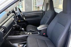 2021 Toyota Hilux SR