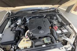 2021 Toyota Hilux SR