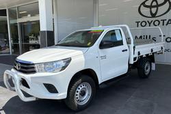 2021 Toyota Hilux SR