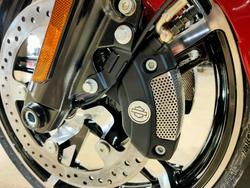 2025 HARLEY-DAVIDSON STREET GLIDE 117 (FLHX) ROAD RED