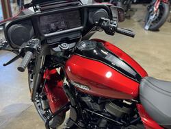 2025 HARLEY-DAVIDSON STREET GLIDE 117 (FLHX) ROAD RED
