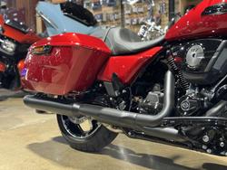 2025 HARLEY-DAVIDSON STREET GLIDE 117 (FLHX) ROAD RED