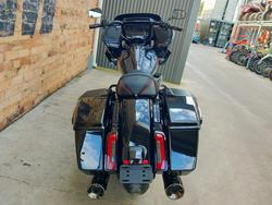 2025 HARLEY-DAVIDSON CVO ROAD GLIDE 121 (FLTRXSE) ROAD RAVEN FADE