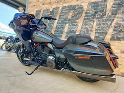 2025 HARLEY-DAVIDSON CVO ROAD GLIDE 121 (FLTRXSE) ROAD RAVEN FADE
