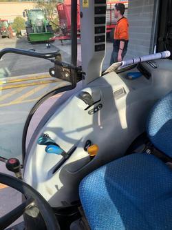 0 New Holland T4.95F Narrow Cab Tractor 97Hp 1329 Hours