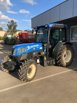 0 New Holland T4.95F Narrow Cab Tractor 97Hp 1329 Hours