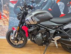 2021 Triumph TRIDENT 660 SILVER