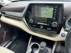 2023 Toyota Kluger Grande