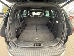 2019 Ford
                Everest Titanium