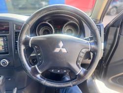 2013 Mitsubishi Pajero VR-X NW MY14 4X4 Graphite Grey
