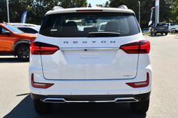 2025 KGM
                Rexton Advance