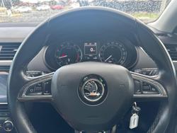 2015 SKODA Octavia Scout Premium 132TSI NE MY15 4X4 Candy White
