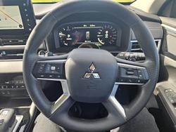 2025 Mitsubishi Outlander ES ZM MY24 Graphite Grey