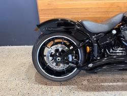 2013 Harley-davidson FXSB SOFTAIL BREAKOUT Black