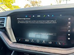 2025 Volkswagen Touareg 210TDI Elegance