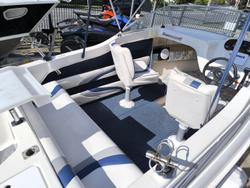 2004 Haines Signature 493F