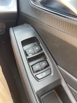 2025 MG MG5 Essence MY25 Misty Grey