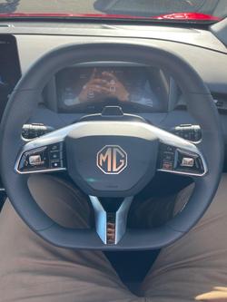 2025 MG MGS5 EV Excite 49 ZS3EM MY25 Diamond Red
