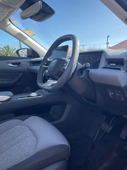 2025 MG MGS5 EV Excite 49 ZS3EM MY25 Diamond Red