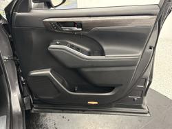 2022 Toyota Kluger Grande