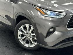 2022 Toyota Kluger Grande