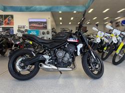 2022 Triumph TRIDENT 660 BLACK