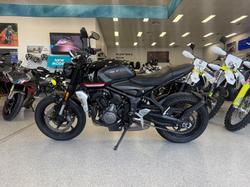 2022 Triumph TRIDENT 660 BLACK