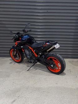 2023 KTM 890 DUKE R BLACK