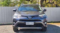 2017 Toyota RAV4 GXL