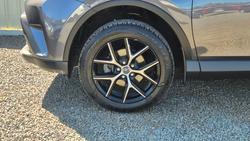 2017 Toyota RAV4 GXL