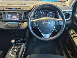 2017 Toyota RAV4 GXL