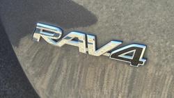 2017 Toyota RAV4 GXL