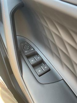 2025 MG HS Essence AS33 MY25 Lunar Grey