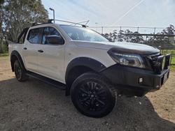 2020 Nissan
                Navara SL