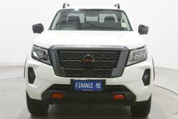 2024 Nissan
Navara PRO-4X