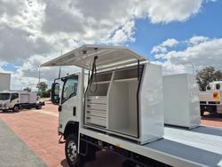 2016 Isuzu Trucks NPS 75/45-155 4x4 Tray and Boxes