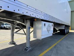 2006 Vawdrey
                22 Pallet Dry Freight R/T Bpw 